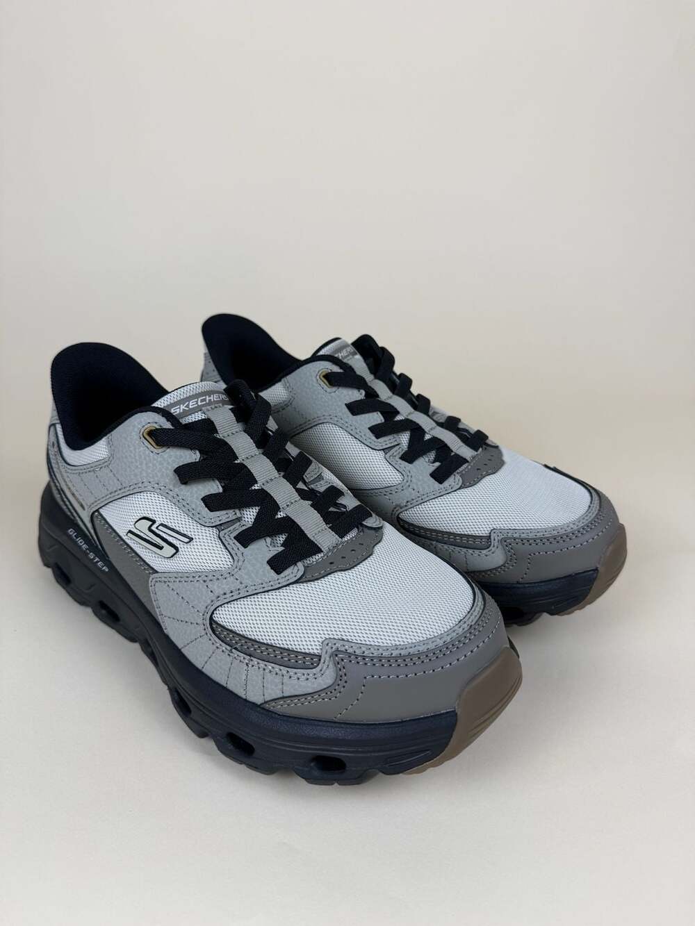 Sketchers Slip-ins: Glide-Step Sole - Beale Creek,